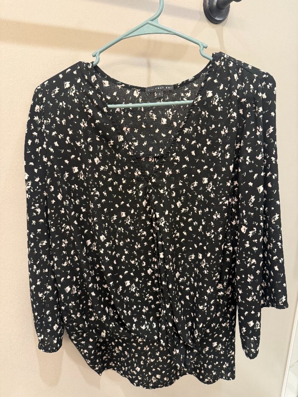 West Kei Black Flower Blouse L